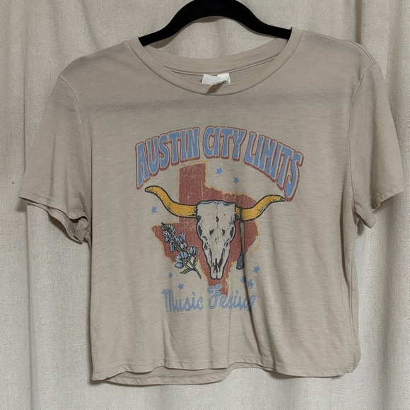 Tops - Austin City Limits Graphic Tee